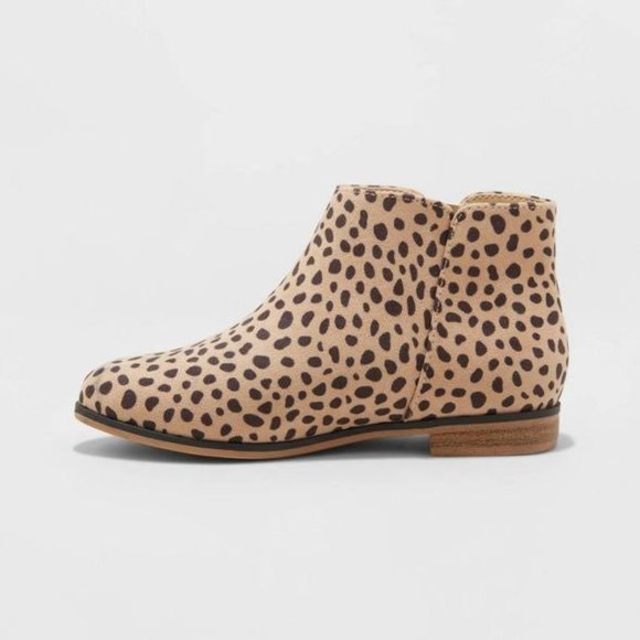 Girls' Judi Leopard Ankle Zip Booties - Cat & Jack - Picture 2 of 6